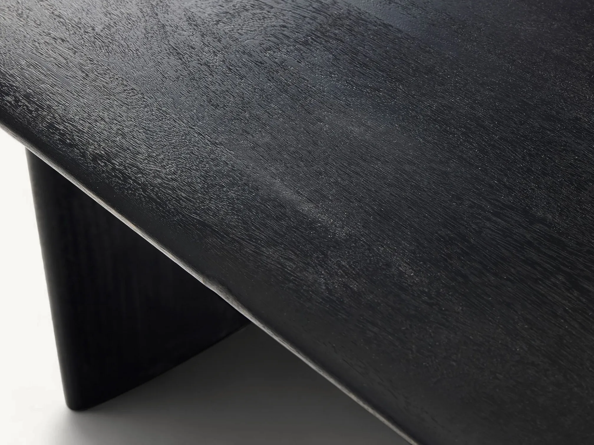 Antony Dining Table - Image 5