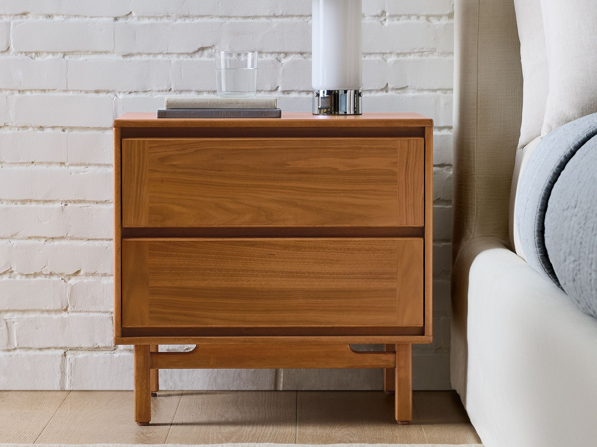 Arqueta Side Table - Image 8