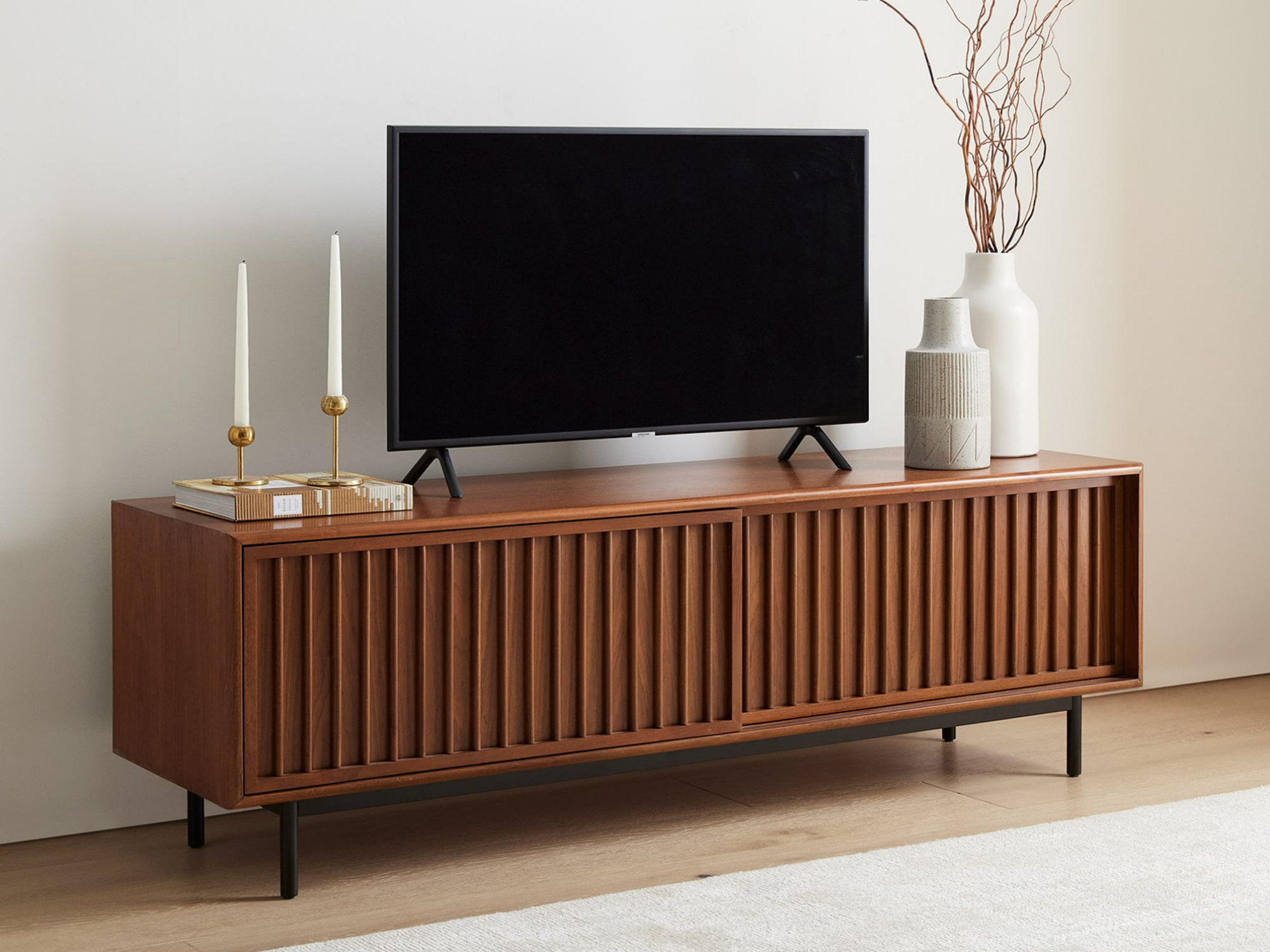 Dettlas TV Console - Image 8