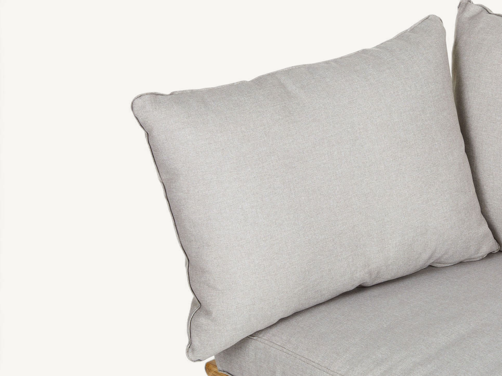 Igura Outdoor Sofa - Image 7