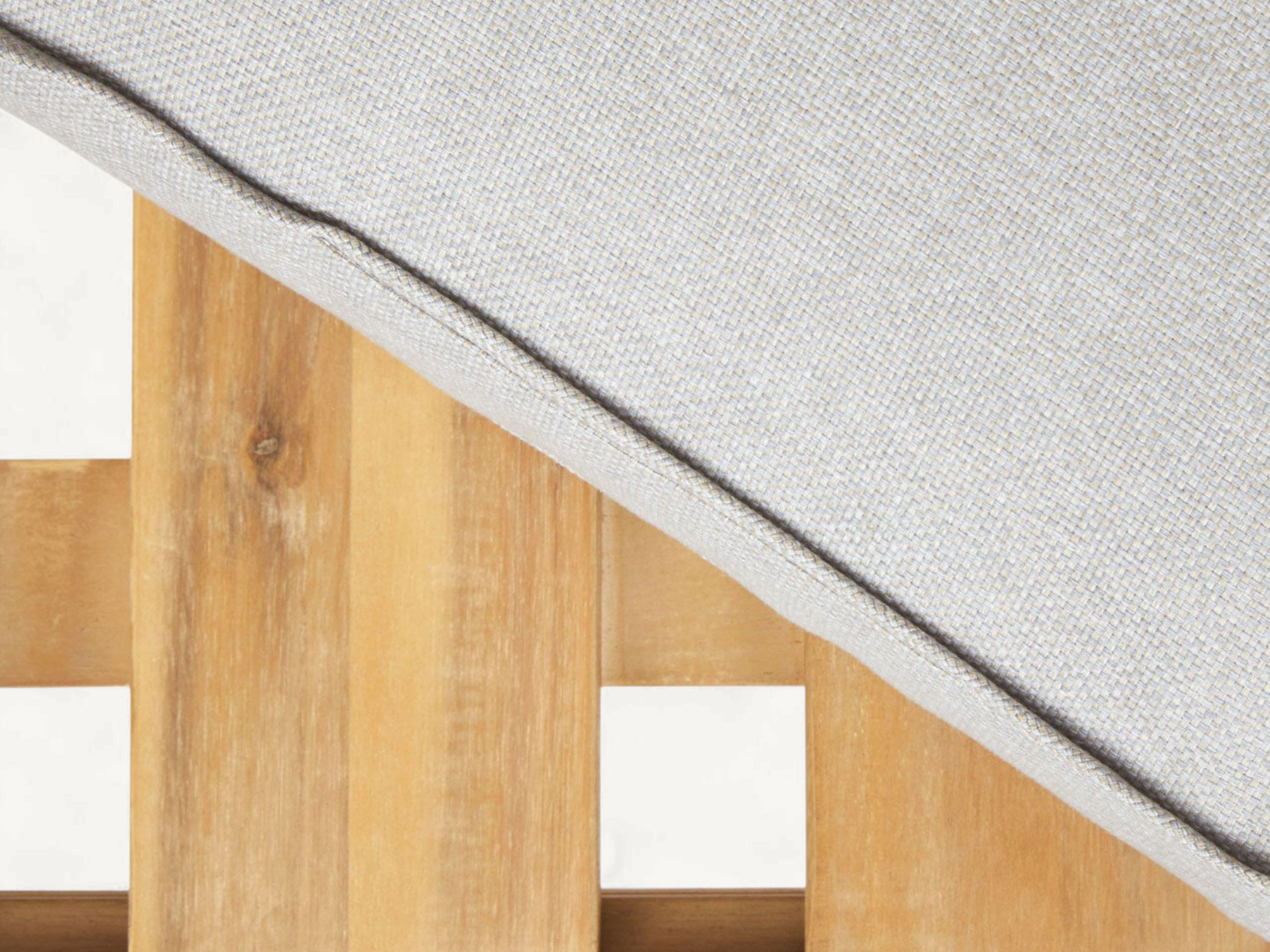 Igura Outdoor Sofa - Image 9