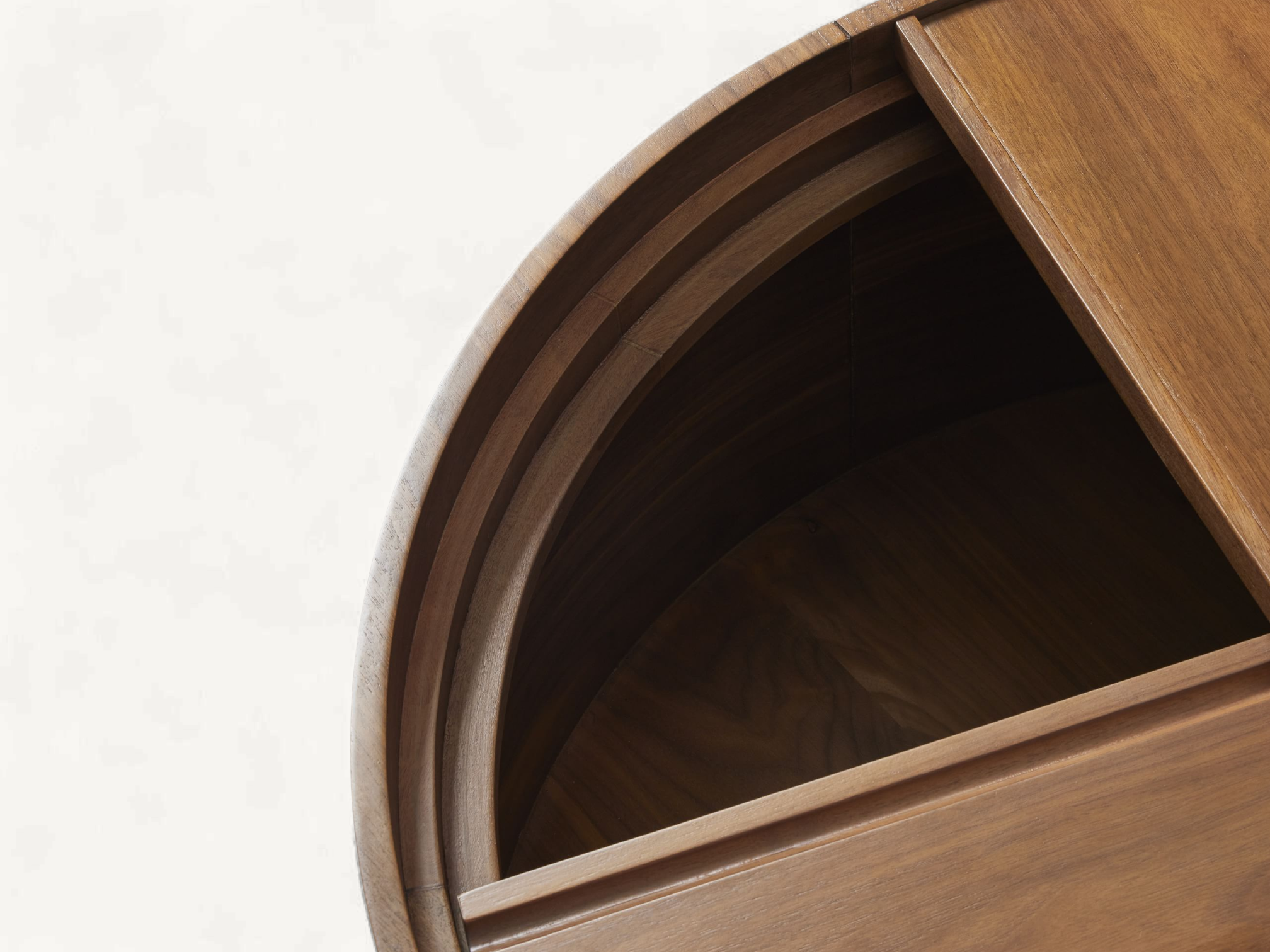 Iluma Round Coffee Table - Image 3