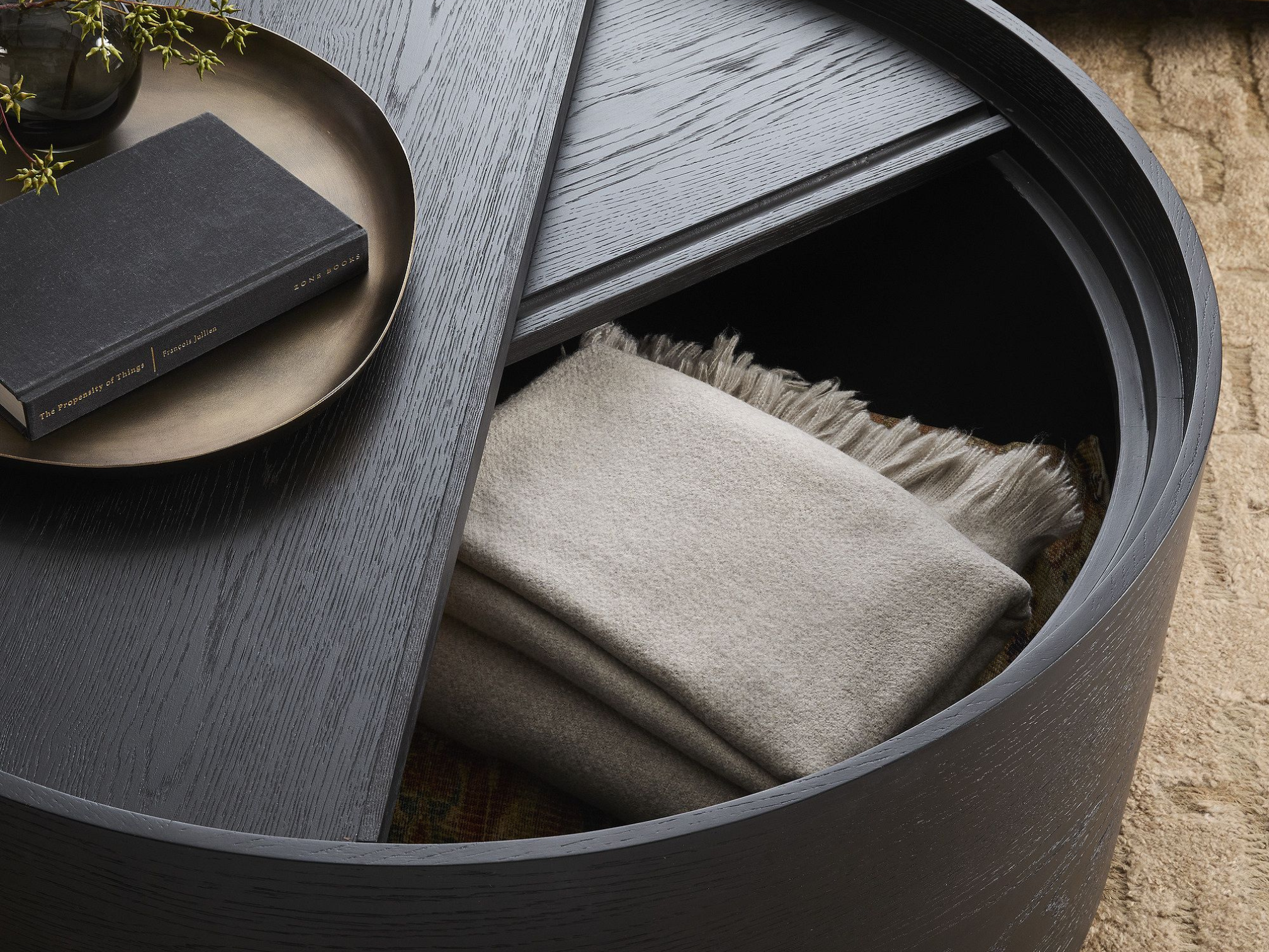 Iluma Round Coffee Table - Image 6