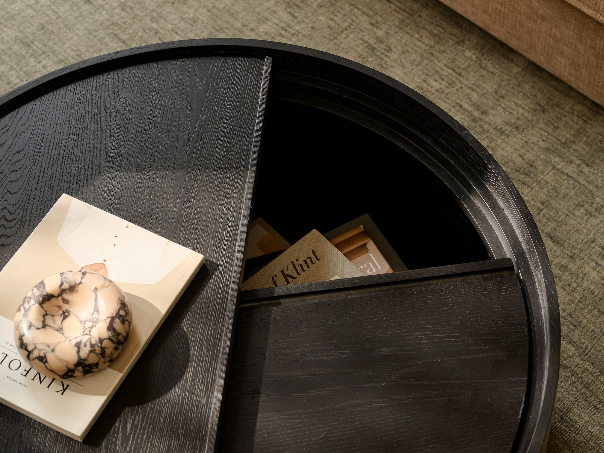 Iluma Round Coffee Table - Image 7