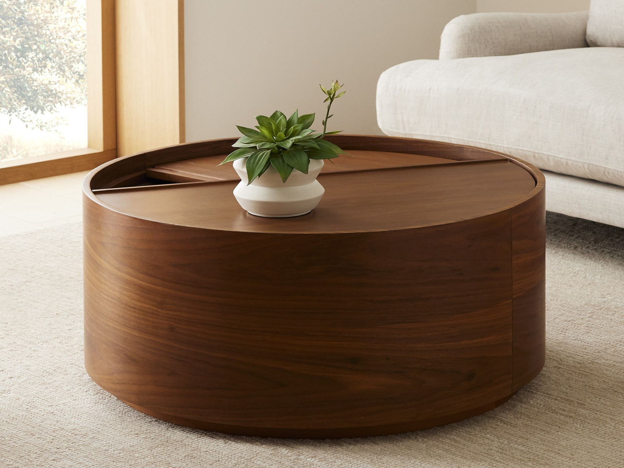 Iluma Round Coffee Table - Image 9