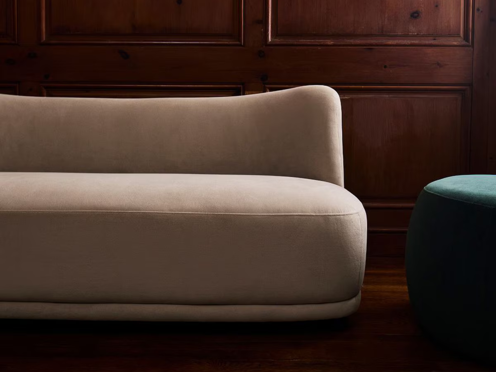 Mella Sofa - Image 9
