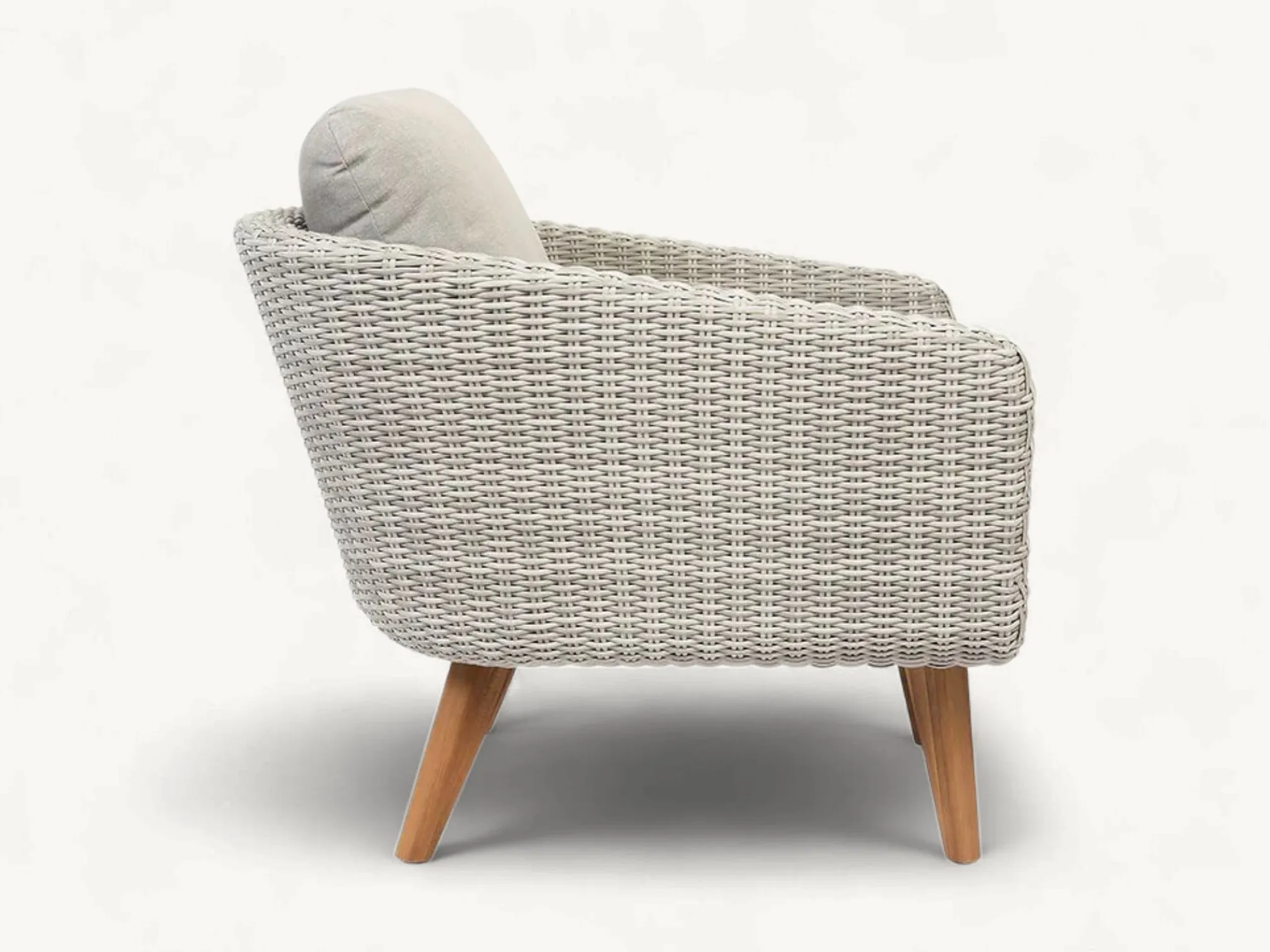 Sarasvati Outdoor Single Sofa - Image 3