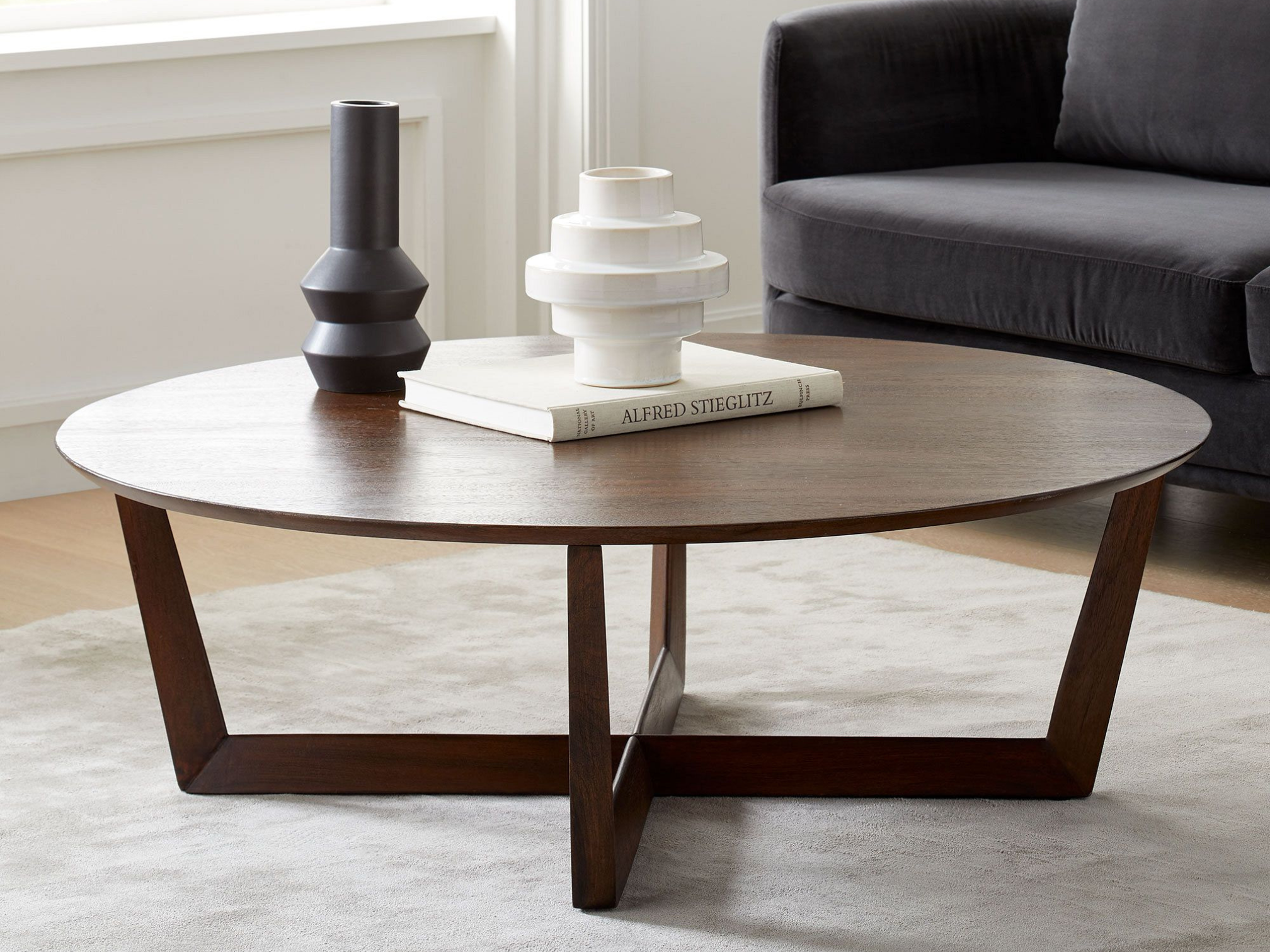Stuwase Round Coffee Table - Image 6