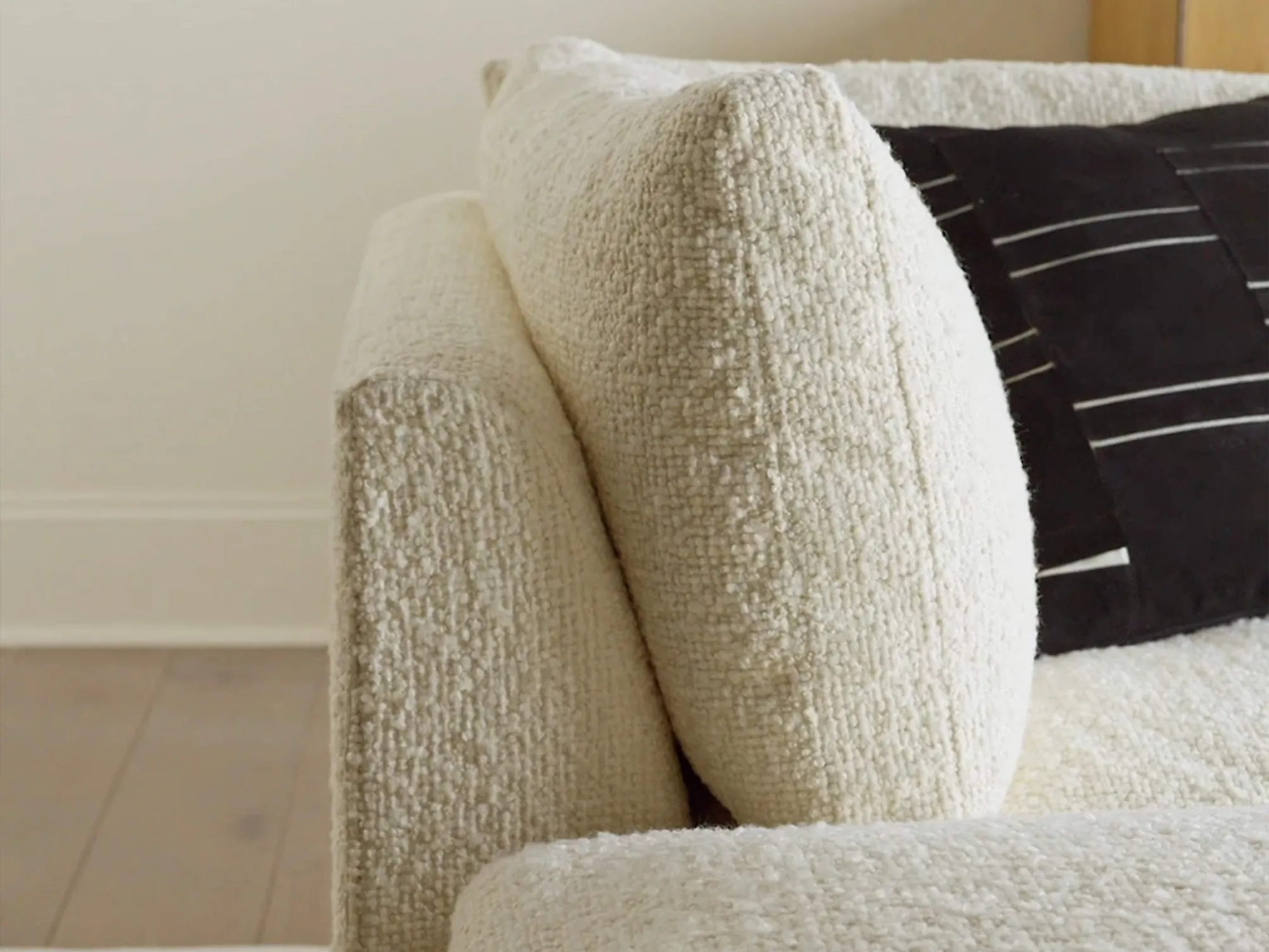 Torsom 4-Piece Modular Sofa - Image 9